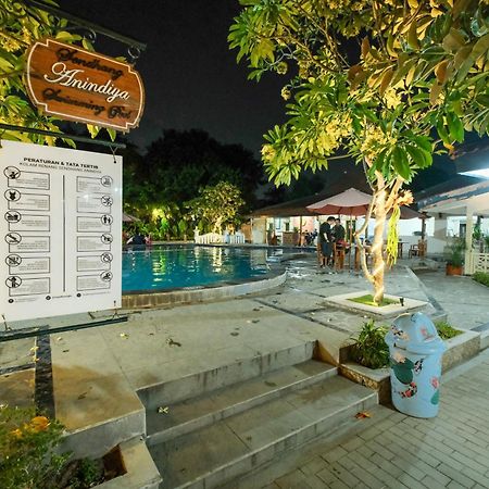 Royal Brongto Hotel Yogyakarta Exterior foto